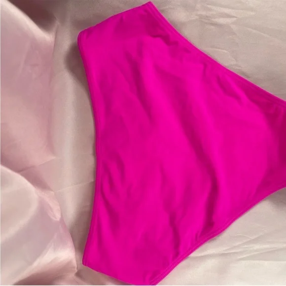 Women's Pink Bikini Set - Picture 7 of 11